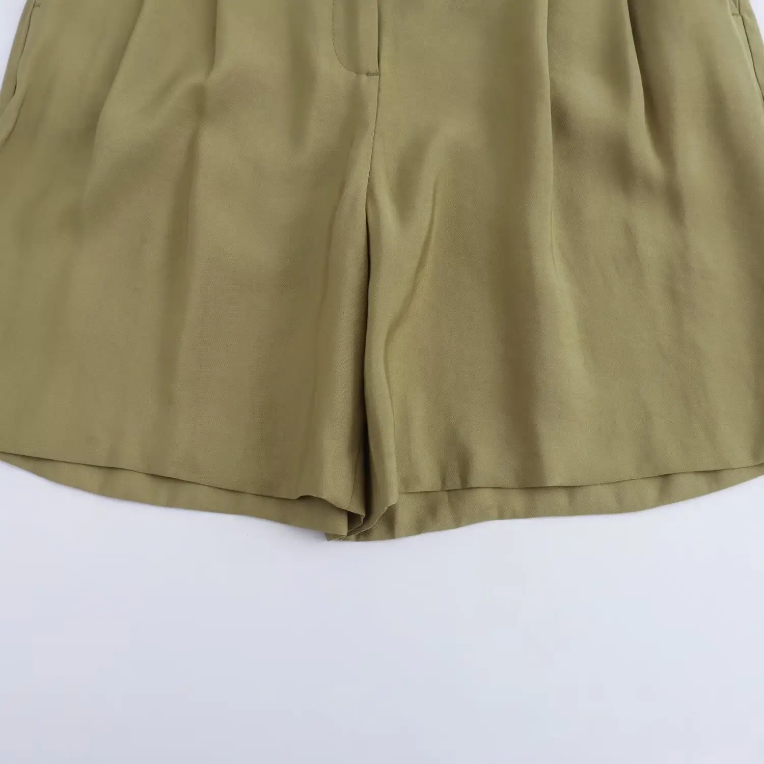 Women's Belted Cotton Shorts Solid Small — feature 13