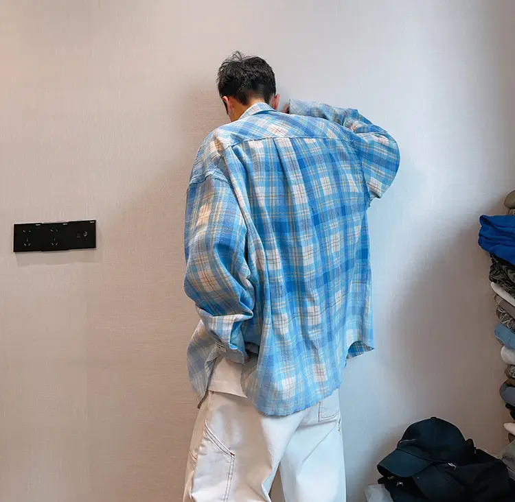 Retro Plaid Long Sleeve Shirt Blue White Summer Wear — feature 8