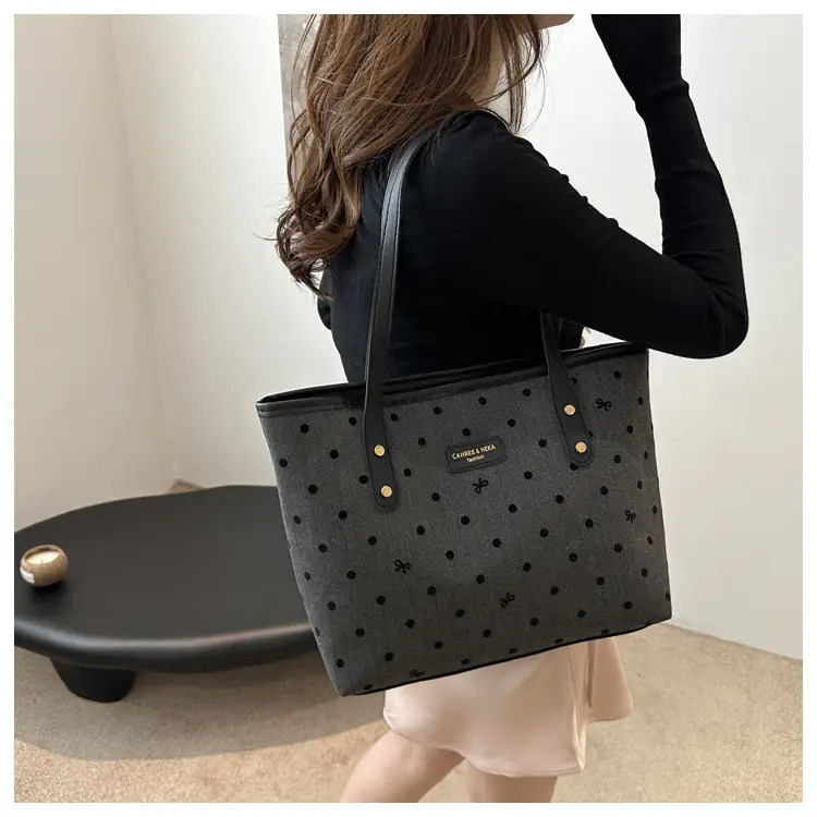 Printed Star Fashion Commuter Tote Bag Large Capacity 2024 — feature 10