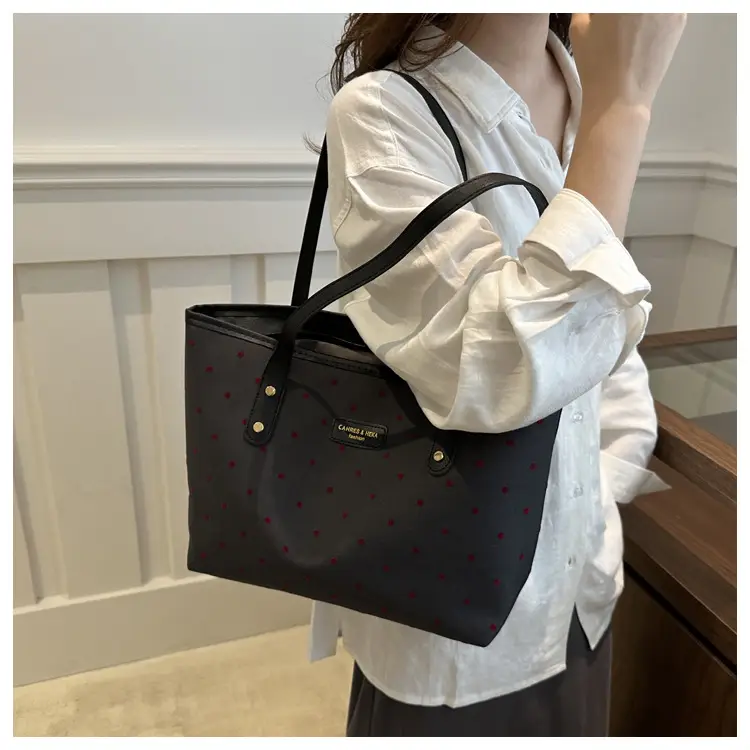 Printed Star Fashion Commuter Tote Bag Large Capacity 2024 — feature 16