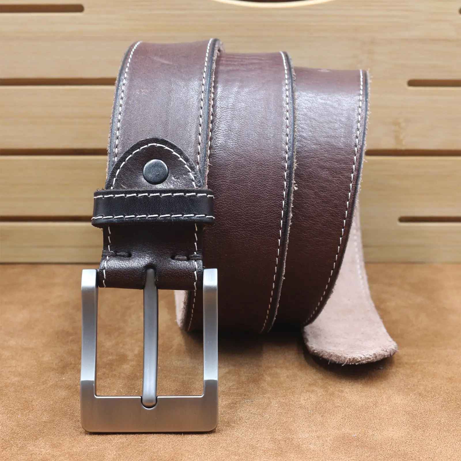 Men's Cowhide Pin Buckle Belt Brown Leather — feature 12