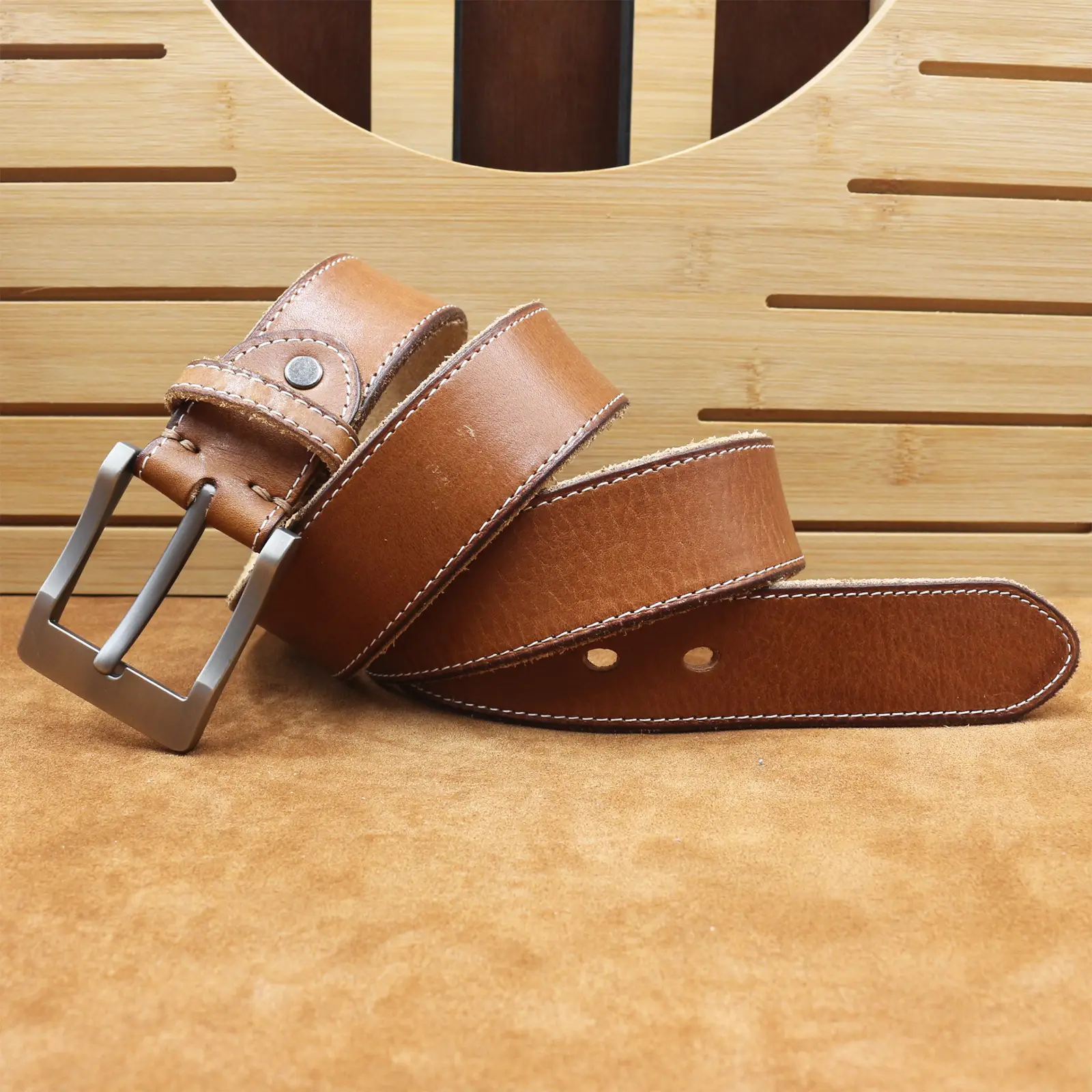 Men's Cowhide Pin Buckle Belt Brown Leather — feature 17