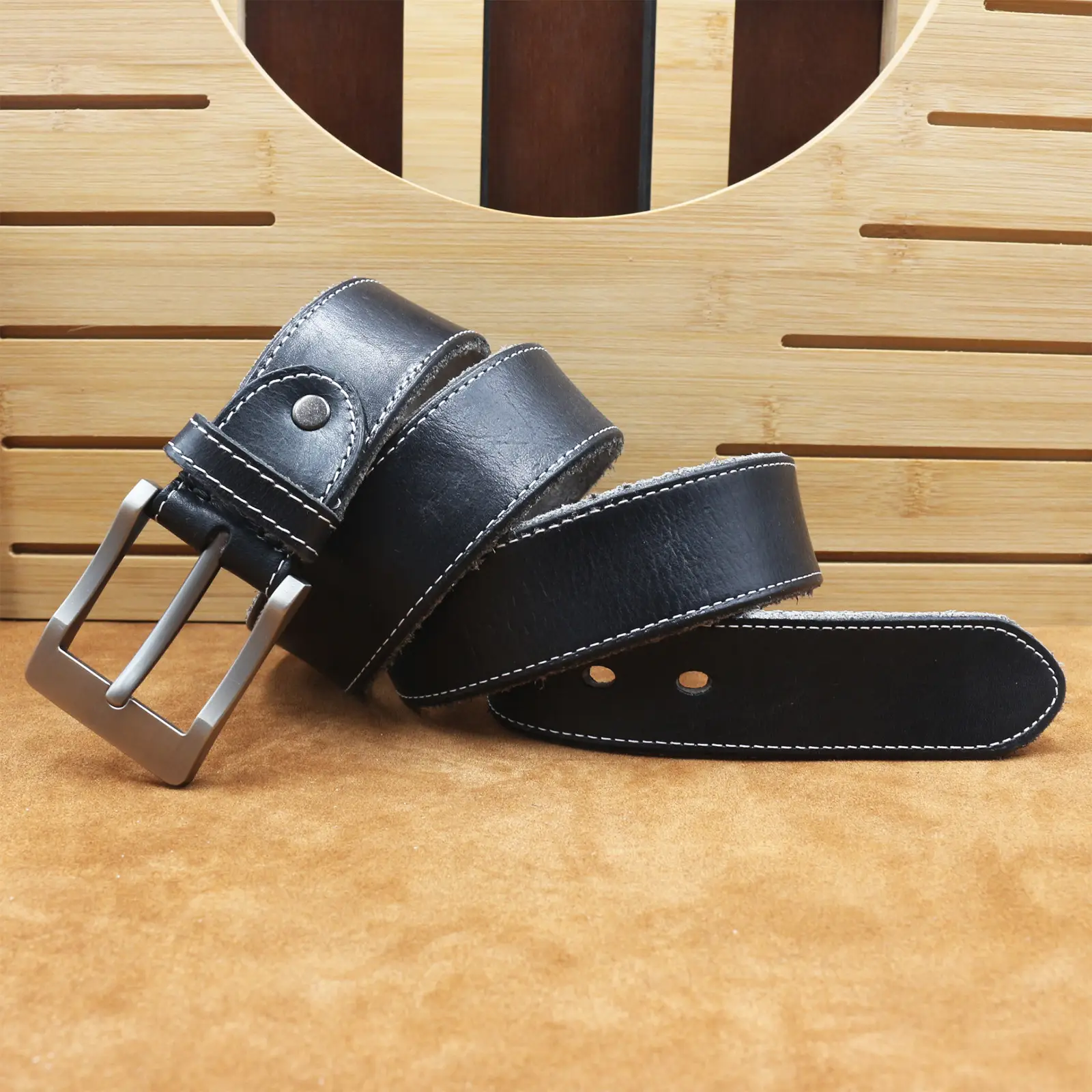 Men's Cowhide Pin Buckle Belt Brown Leather — feature 5