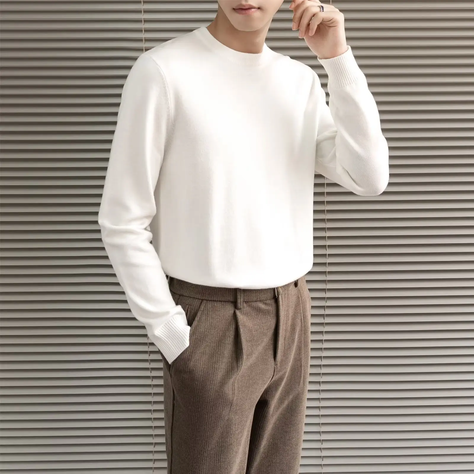 Men's Grey Knit Sweatshirt Round Neck Slim Fit - Image 2