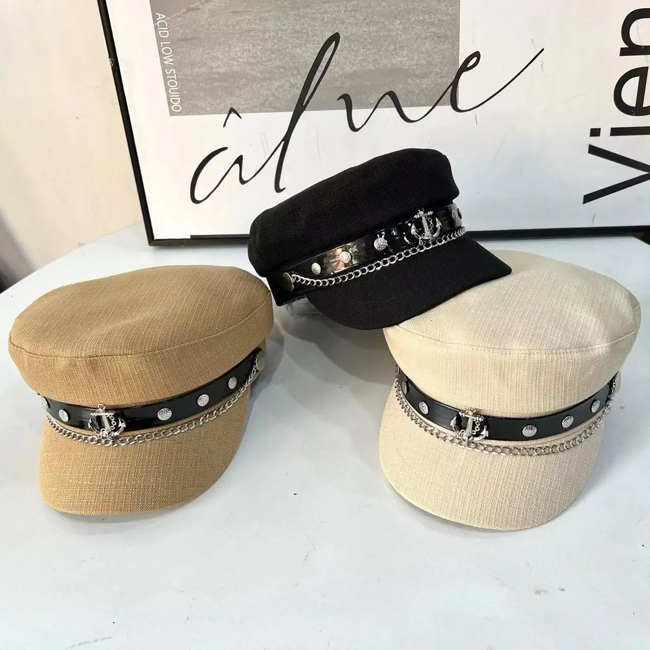 Women's Beige Duck Tongu Beret with Buckle - Image 4