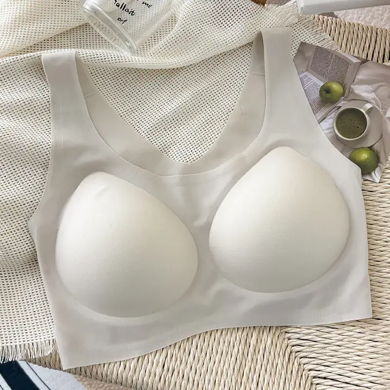 Ultra-Thin Push-Up Bra for Plus Size Women - Image 3