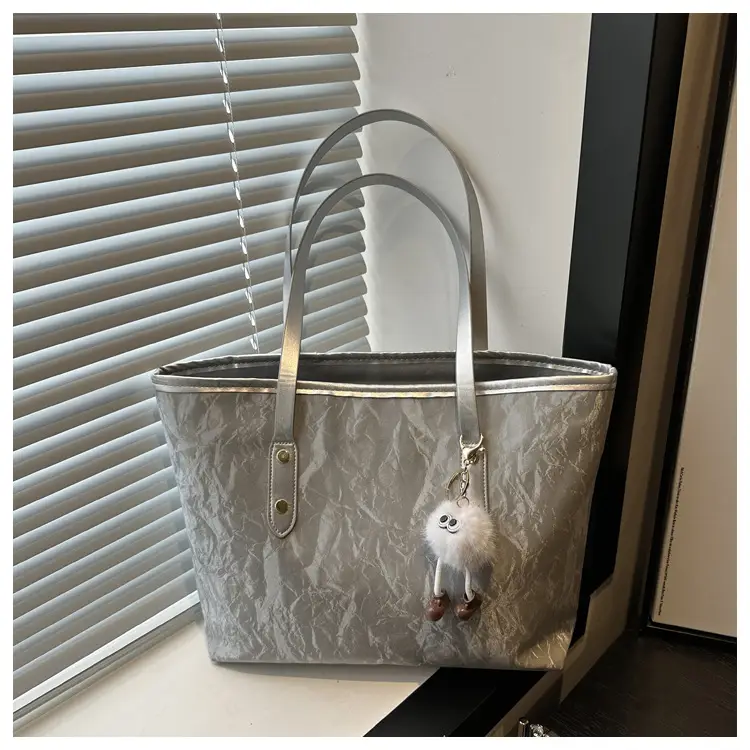 Women's Large Capacity Shoulder Bag White 2025 — feature 23