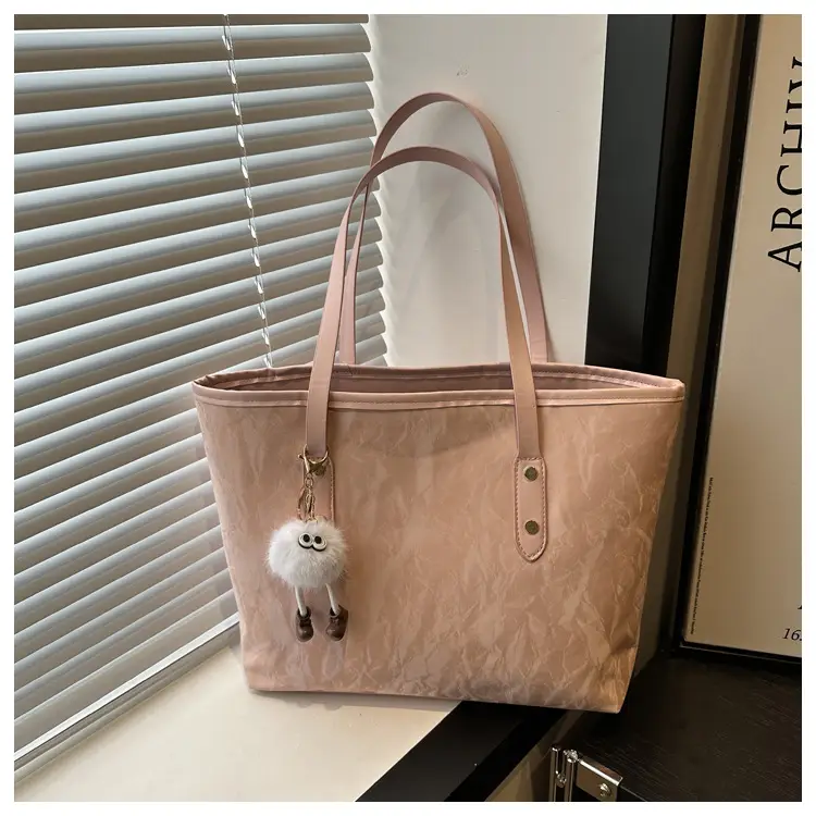 Women's Large Capacity Shoulder Bag White 2025 — feature 24