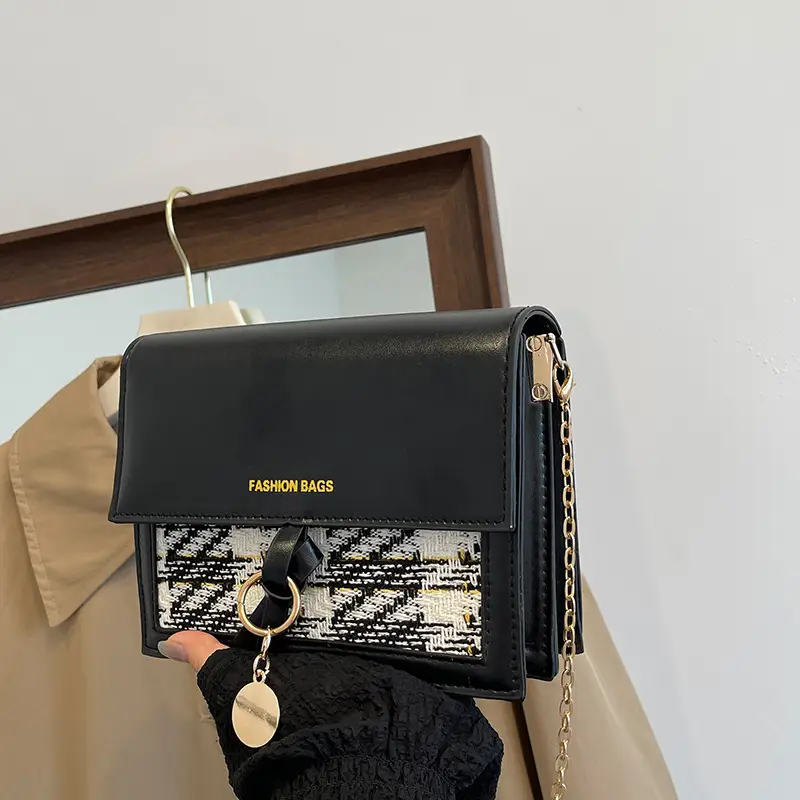 Women Korean Style Chain Bag Cream 2026
