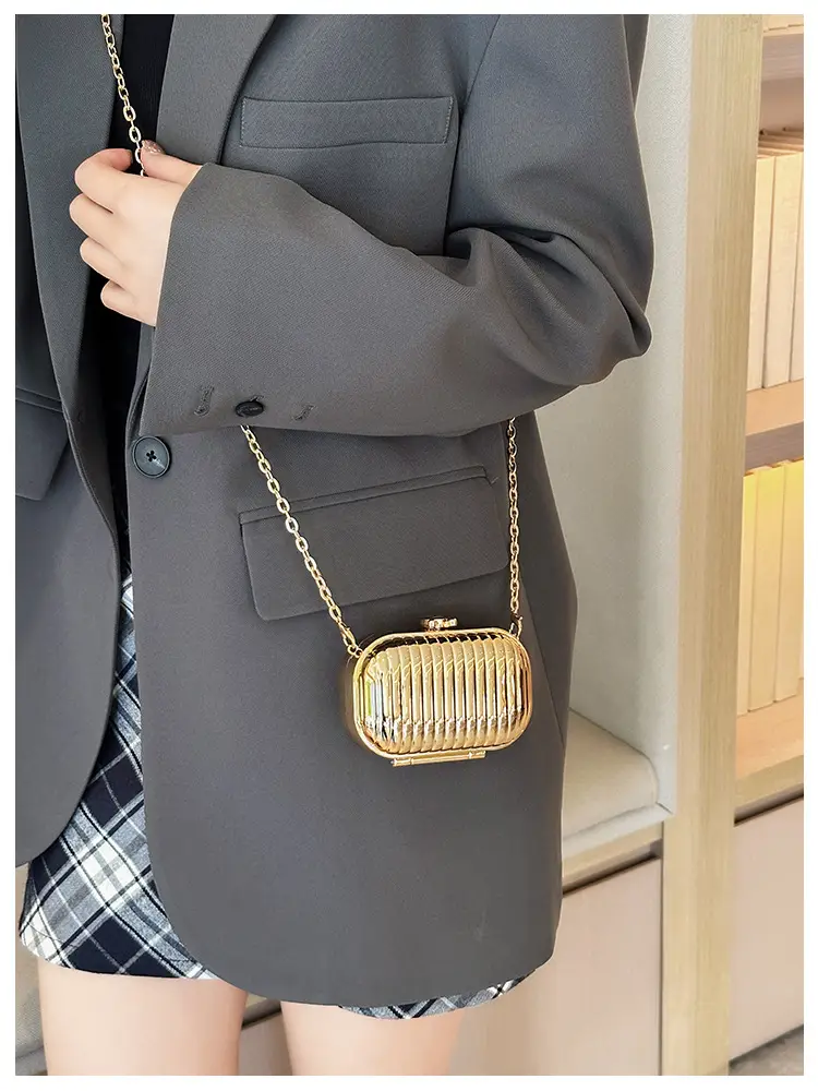 Golden Coin Purse Crossbody Bag 2026 Fashion — feature 19