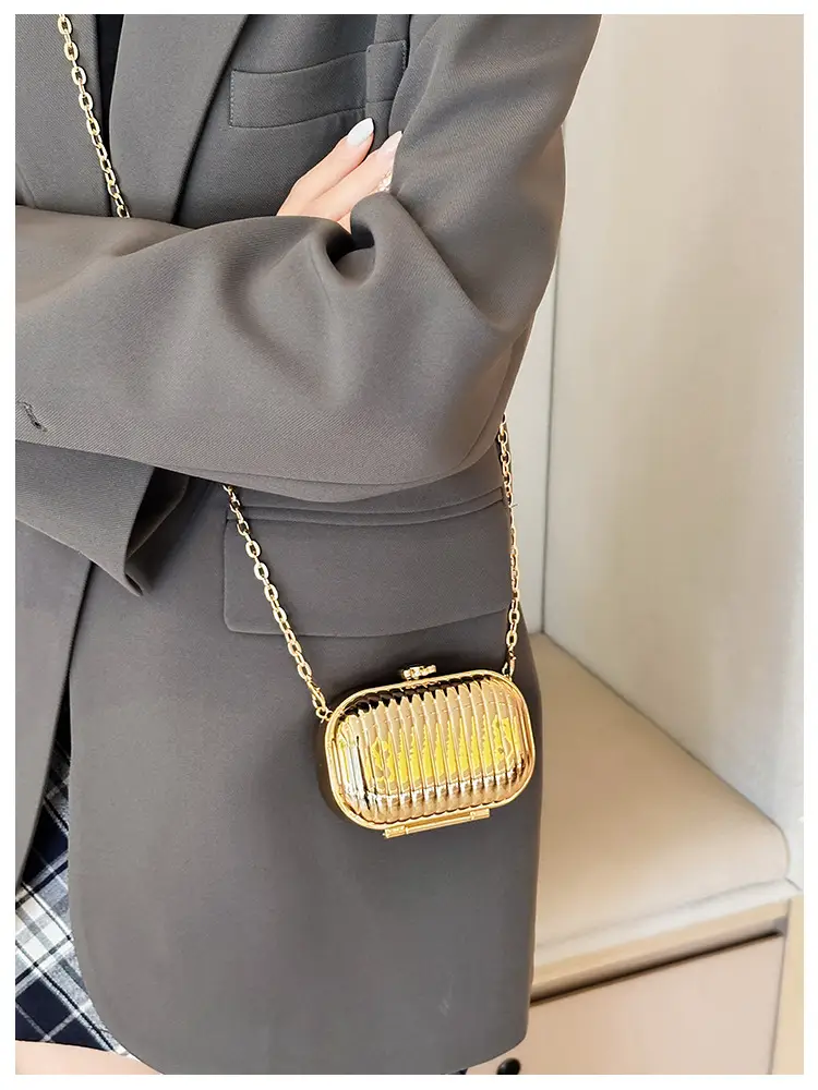 Golden Coin Purse Crossbody Bag 2026 Fashion — feature 20