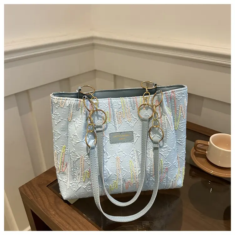 Black Canvas Striped Shoulder Bag for Women 2024 — feature 15
