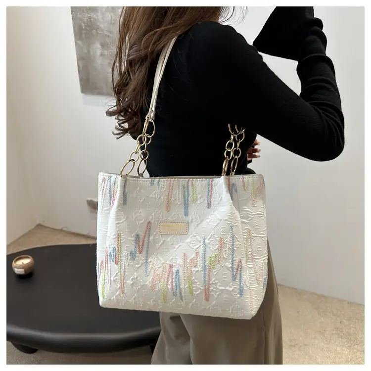 Black Canvas Striped Shoulder Bag for Women 2024 — feature 28