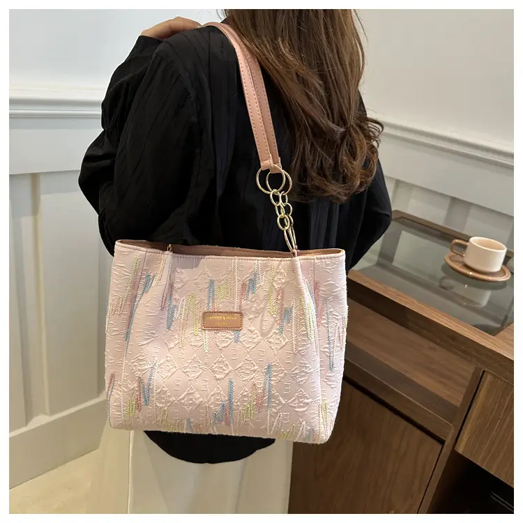 Black Canvas Striped Shoulder Bag for Women 2024 — feature 37