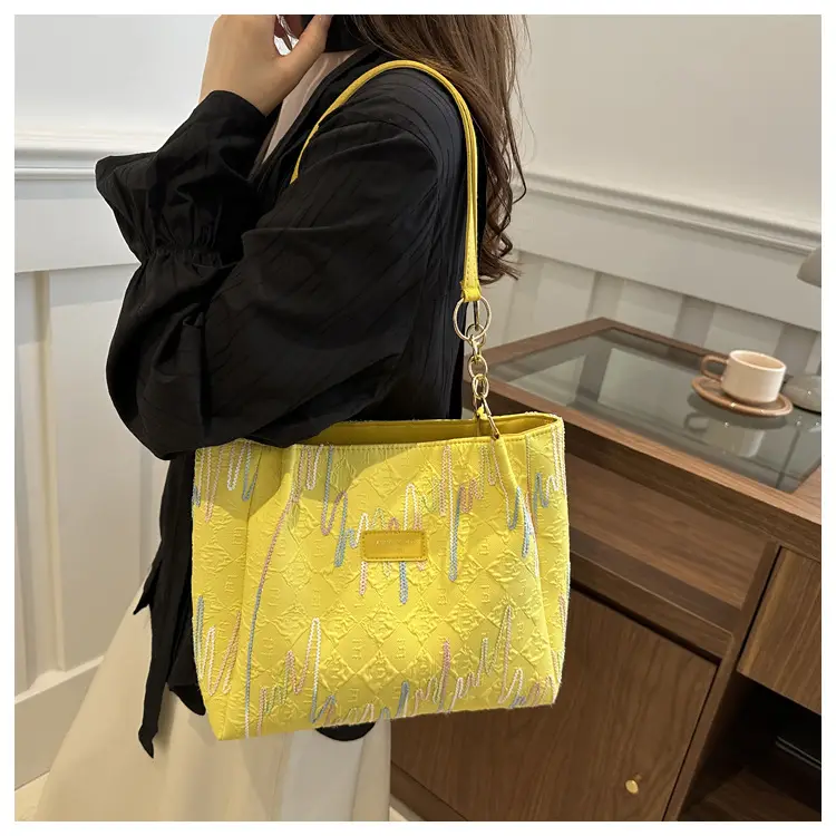 Black Canvas Striped Shoulder Bag for Women 2024 — feature 43