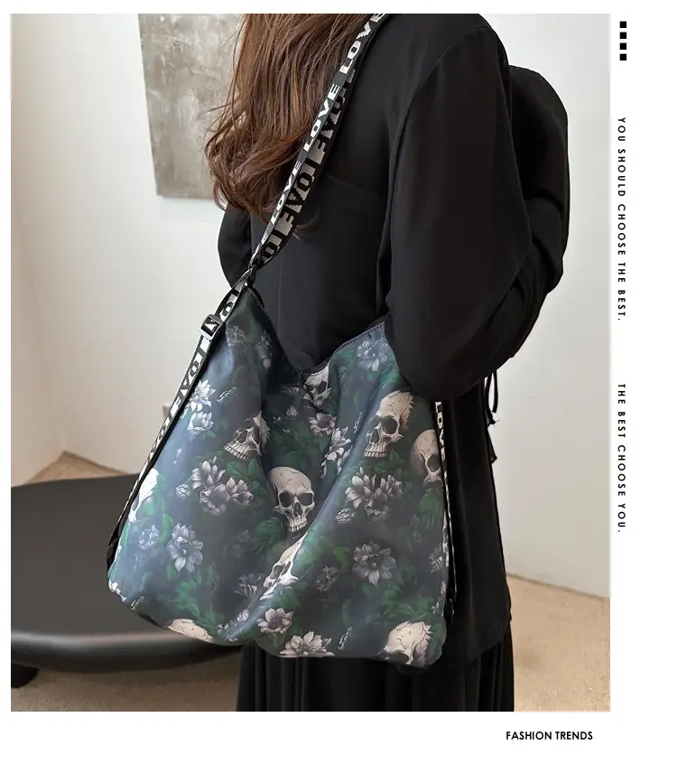 Women's Skull Print Shoulder Bag with "Love I Love" Band — feature 2
