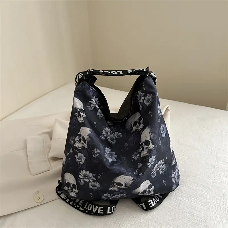 Women's Skull Print Shoulder Bag with "Love I Love" Band - Image 3