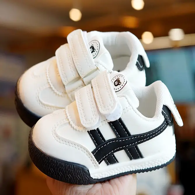 Beginner Toddler Shoes White Black Anti-Drop Non-Slip