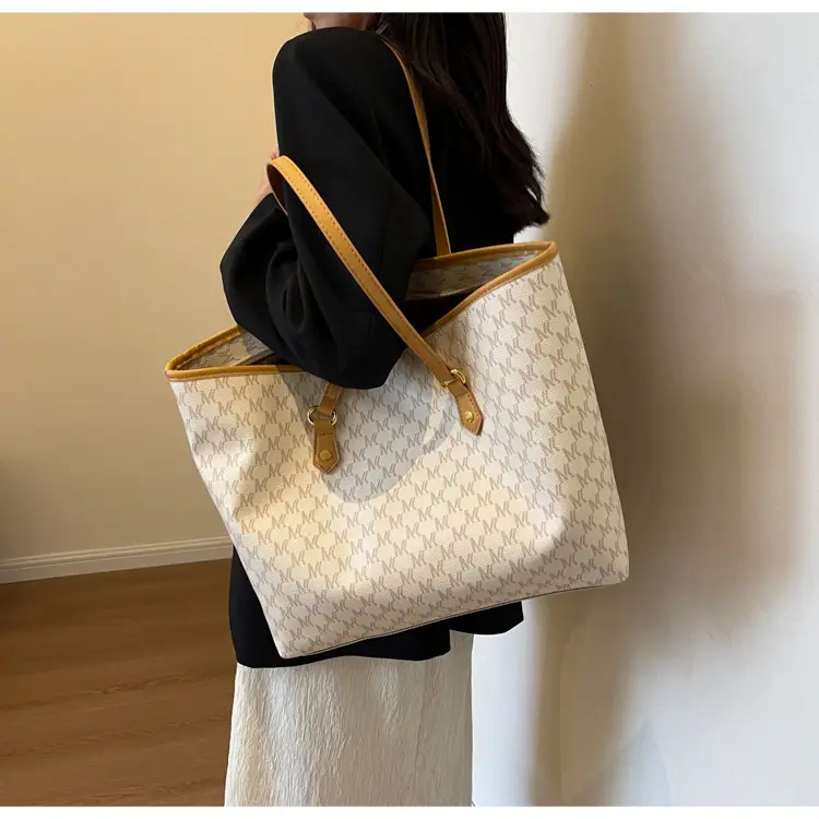 Women Retro Print Large Tote Bag with Yellow Handles — feature 28