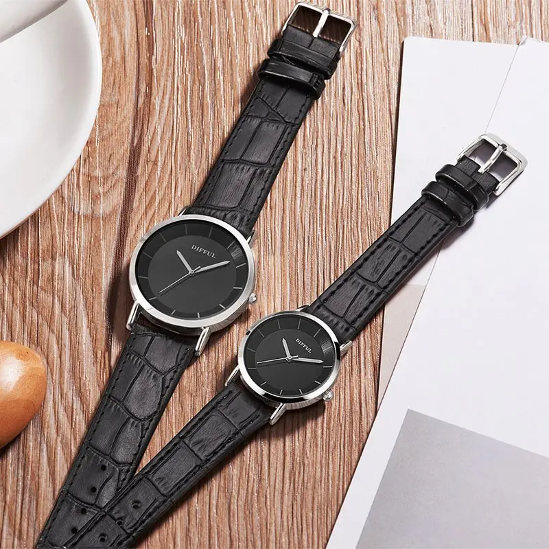Couple Watch Set Black Leather Dial Men Women — feature 10