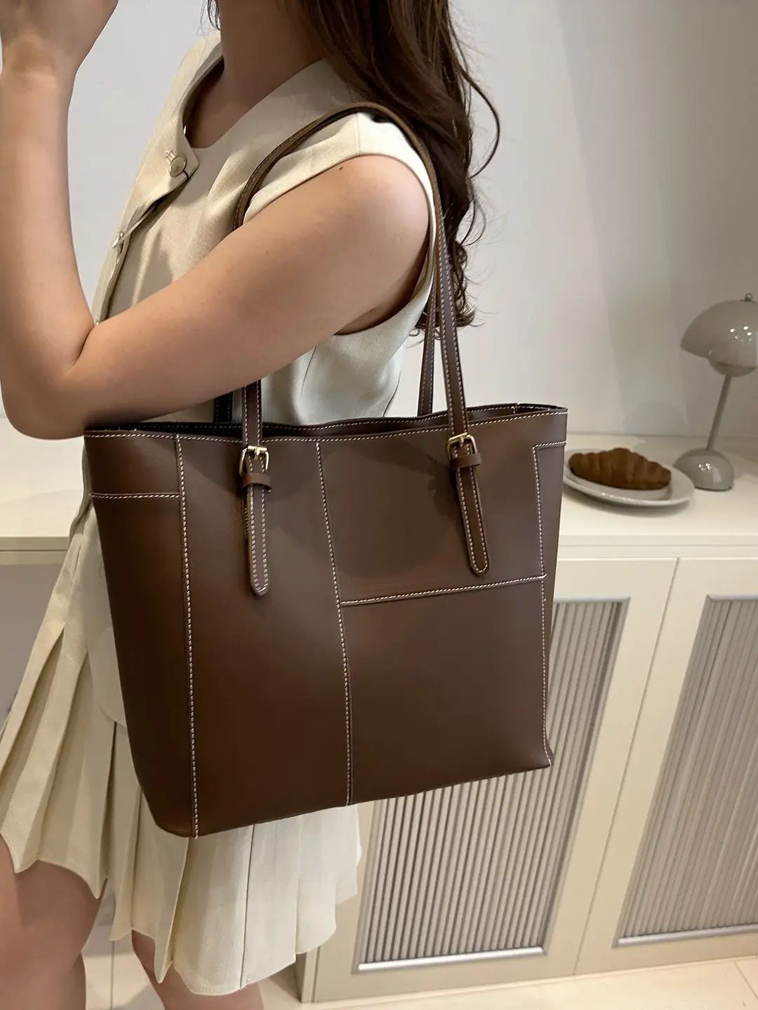 Vintage Tote Bag 2024 New Work Fashion Commuter Bag High-grade Shoulder All-match Large Capacity Handbag - Image 6