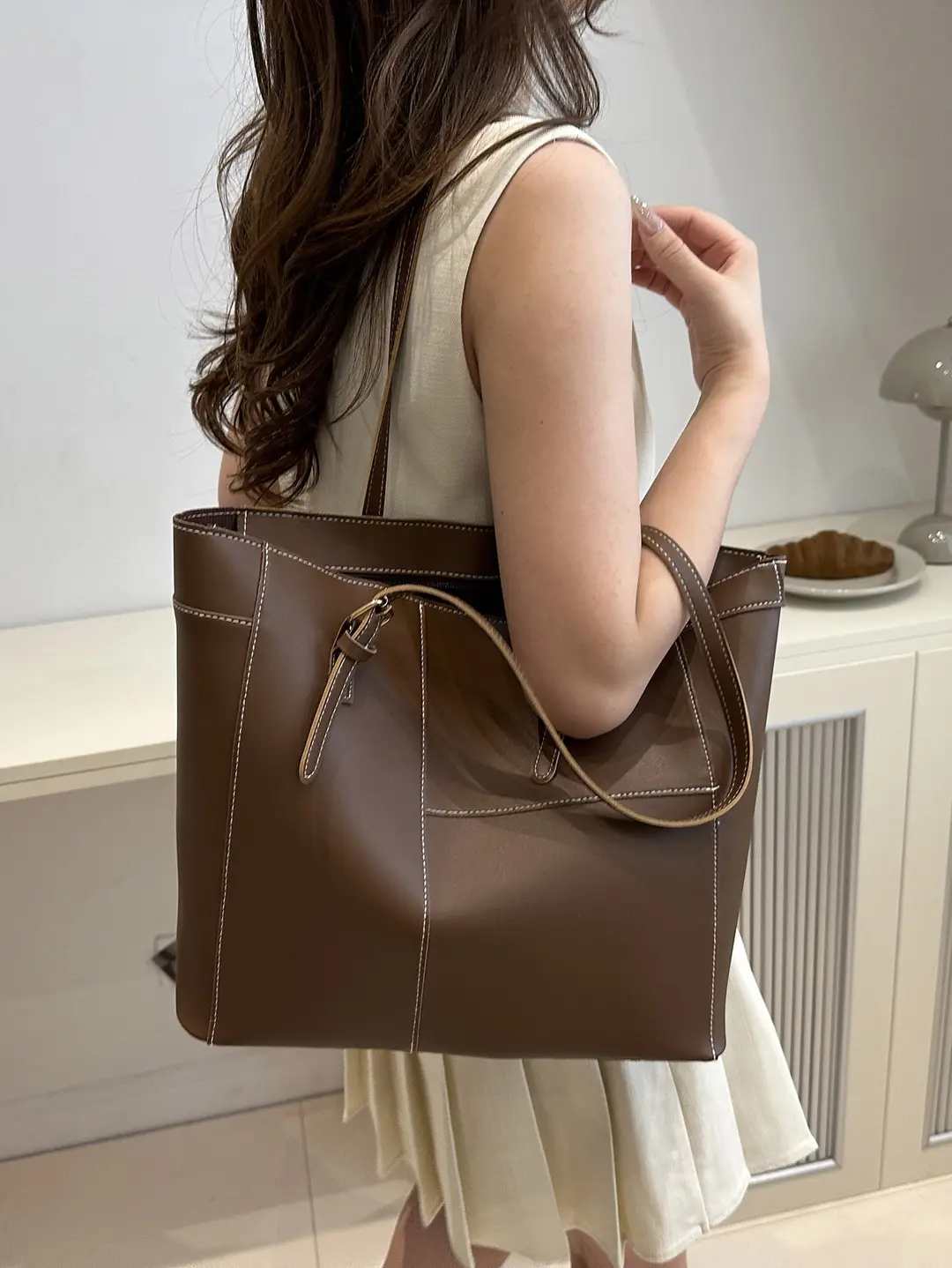 Vintage Tote Bag 2024 New Work Fashion Commuter Bag High-grade Shoulder All-match Large Capacity Handbag - Image 7