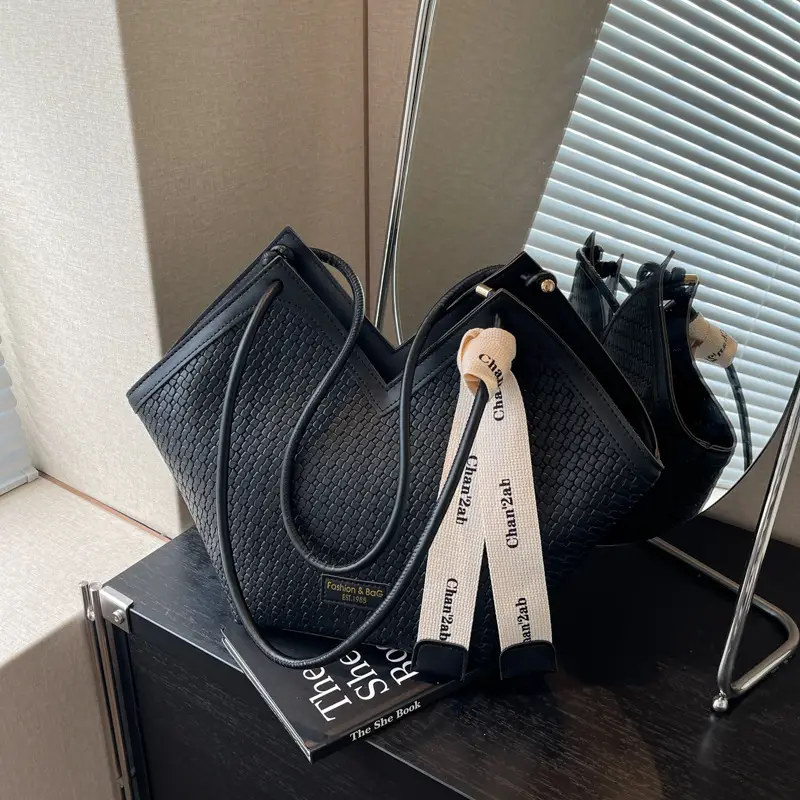 Niche Ribbon Tote Bag Large Capacity 2024 - Image 7
