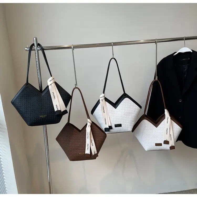 Niche Ribbon Tote Bag Large Capacity 2024 — feature 14