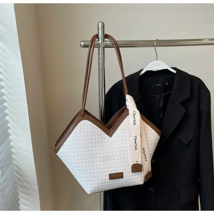 Niche Ribbon Tote Bag Large Capacity 2024 — feature 24