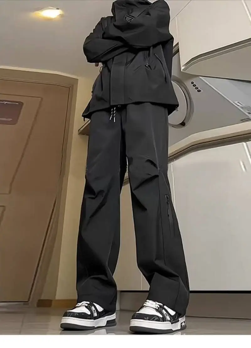 Men's Waterproof Rush Pants Summer Thin Outdoor Quick-drying — feature 3