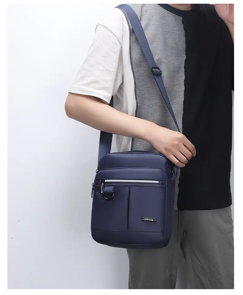 Men's Large Capacity Multi-Compartment Shoulder Bag — feature 11