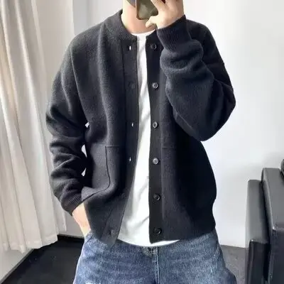 Olive Green Knitted Men's Cardigan Jacket Loose Fit — feature 5