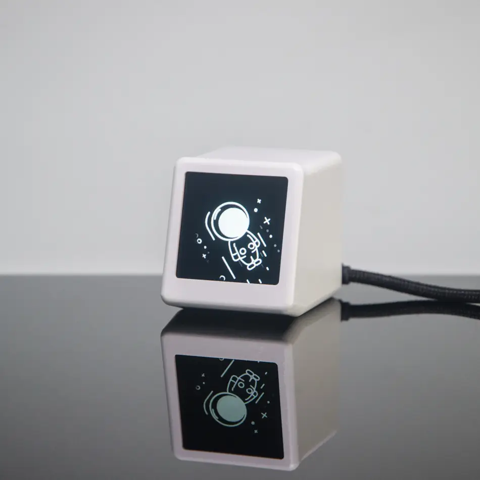 WIFI Smart Clock 56th Gen Yellow Screen — feature 17