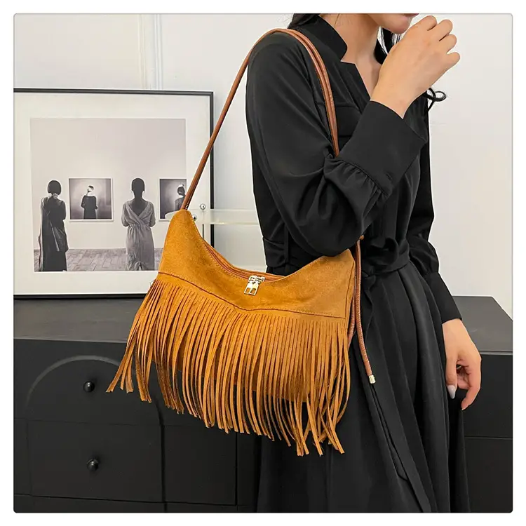 Black Fringe Shoulder Bag for Women 2024 — feature 11