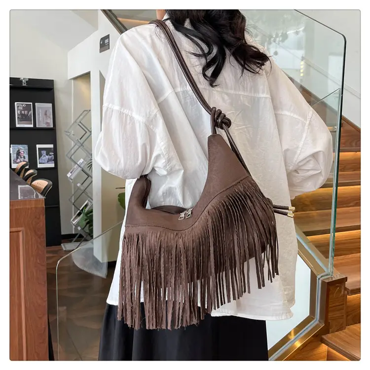 Black Fringe Shoulder Bag for Women 2024 — feature 23