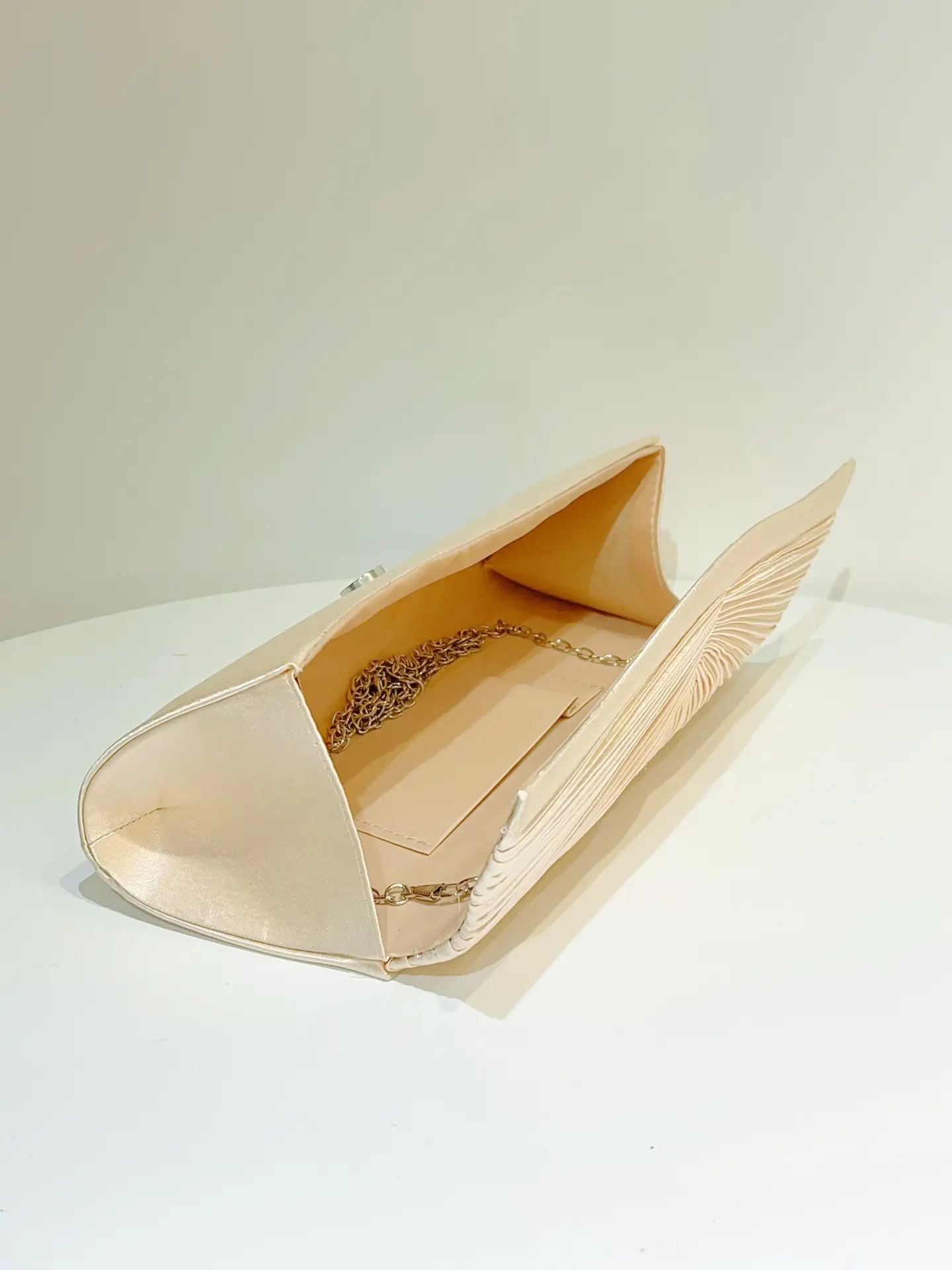 New Cross-border Pleated Clutch Bag for Banquet Fashion — feature 15