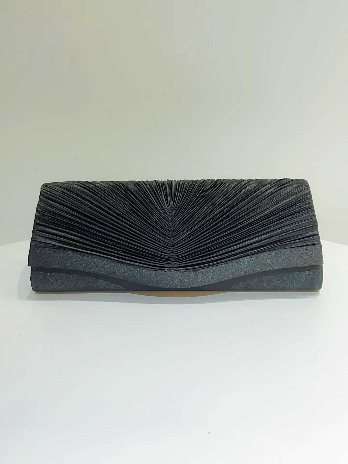 New Cross-border Pleated Clutch Bag for Banquet Fashion — feature 16
