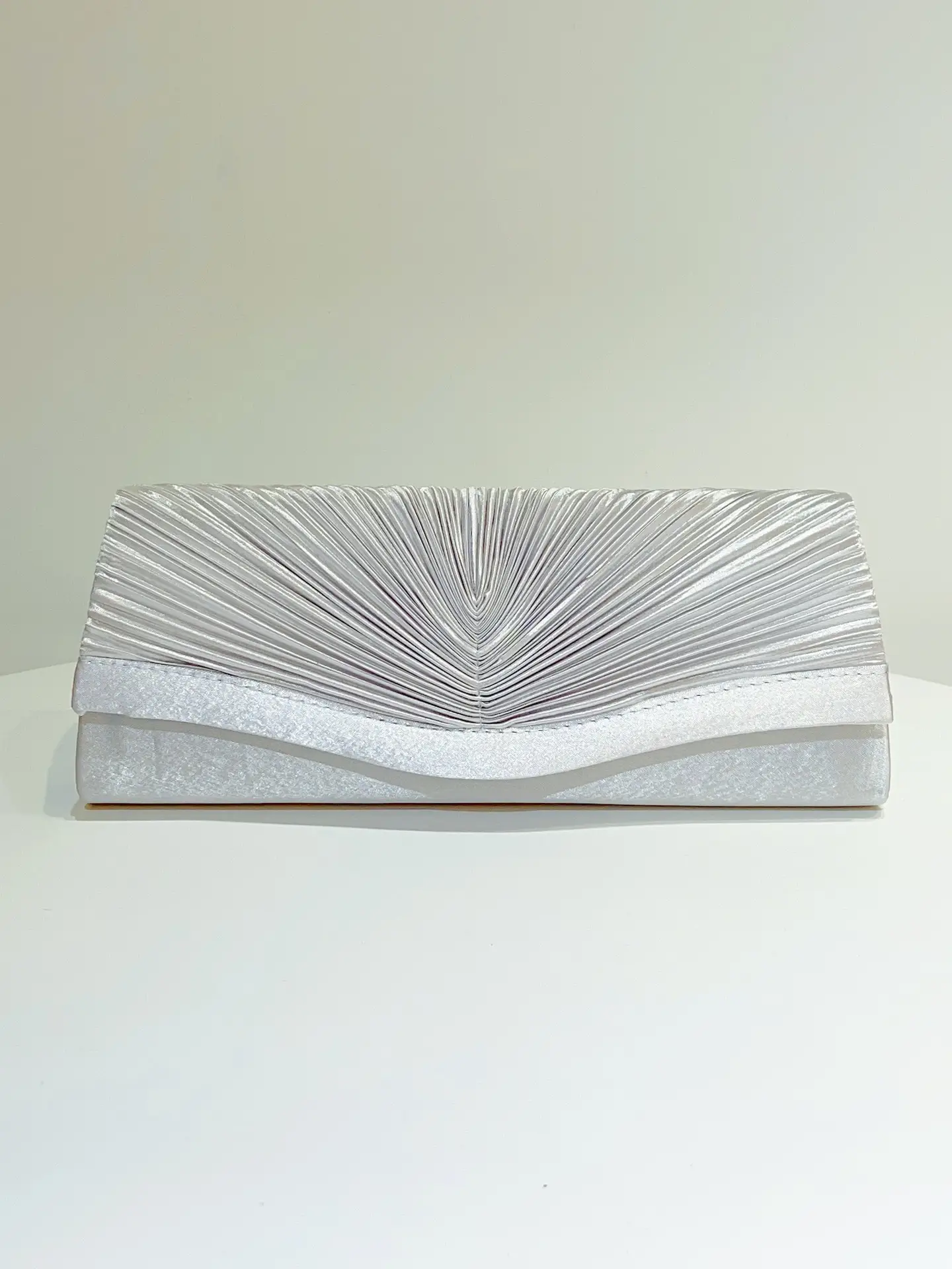 New Cross-border Pleated Clutch Bag for Banquet Fashion — feature 17