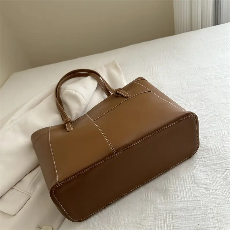 Women's Retro Texture Shoulder Bag 2024 New - Image 6