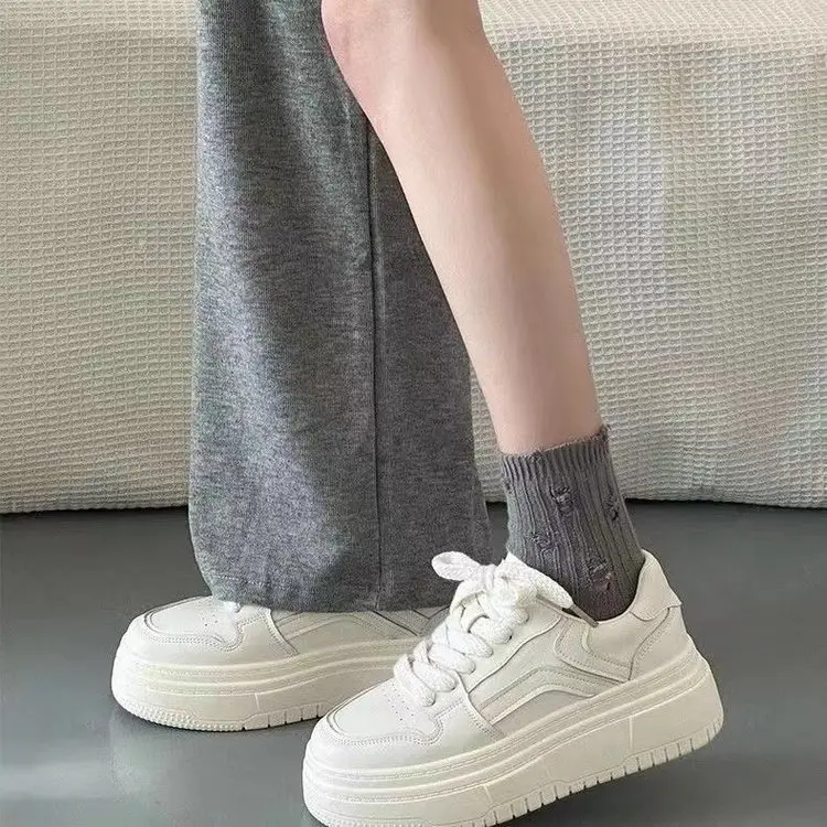 White Chunky Platform Sneakers for Kids Autumn 2024 — feature 8