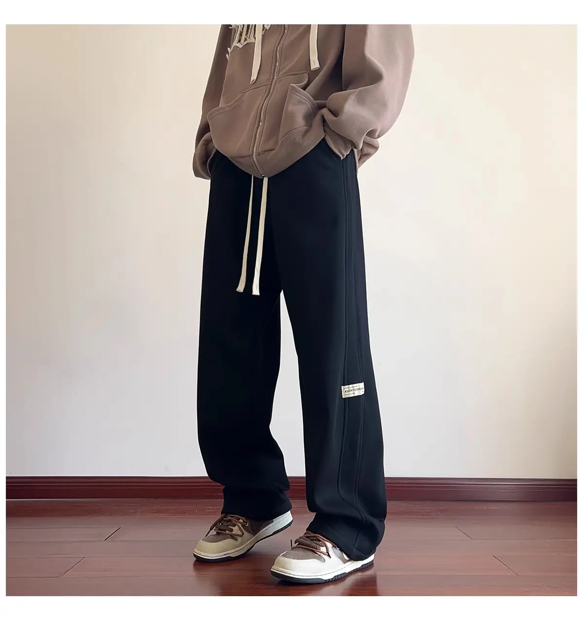 Gray Heavyweight Sports Pants for Men Large — feature 13