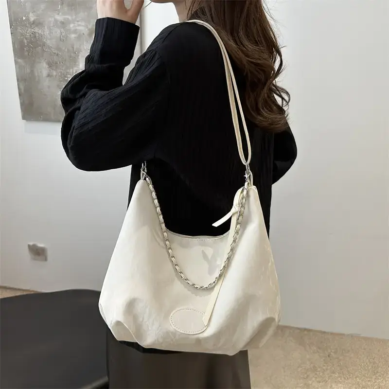 Women's Soft White Chain Shoulder Bag 2024 - Image 8
