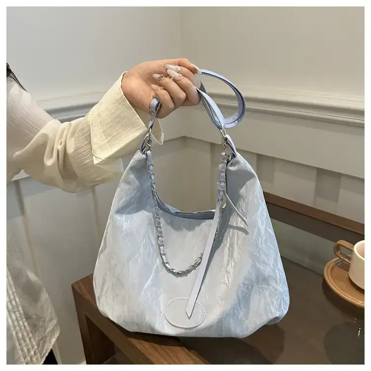 Women's Soft White Chain Shoulder Bag 2024 — feature 15