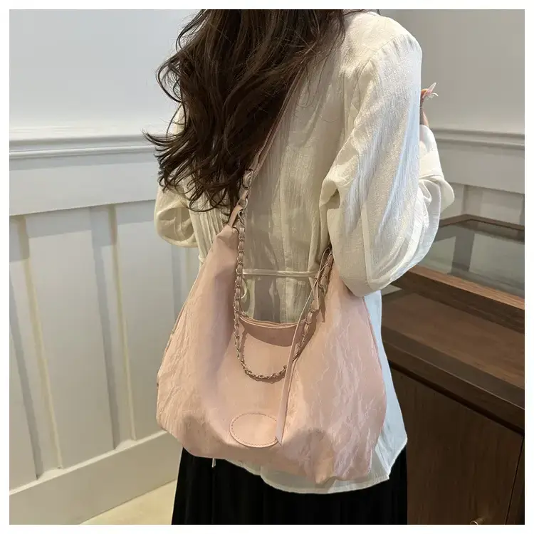 Women's Soft White Chain Shoulder Bag 2024 — feature 19