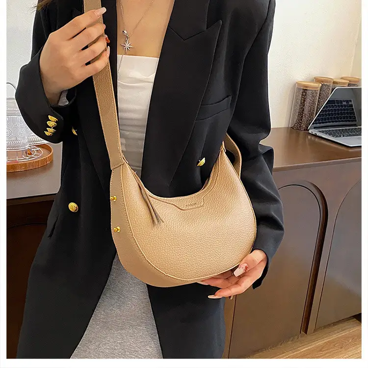 Women Crossbody Tan Leather Shoulder Bag 2026 — feature 24