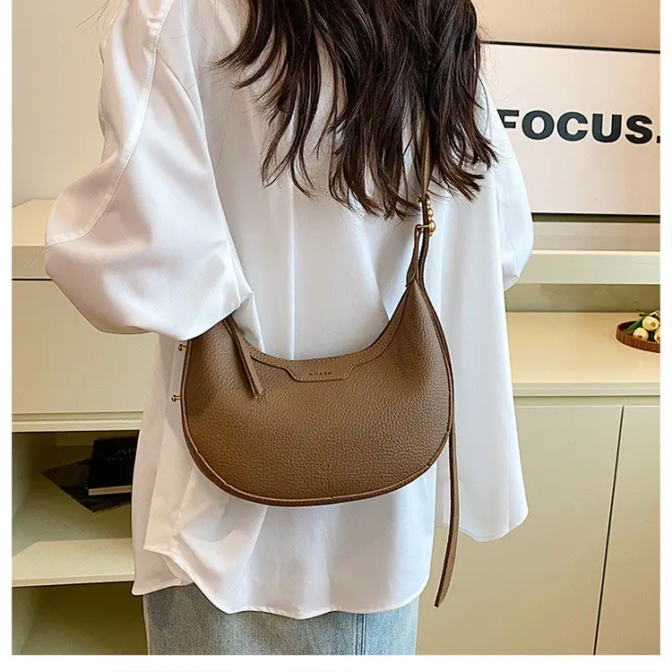 Women Crossbody Tan Leather Shoulder Bag 2026 — feature 31