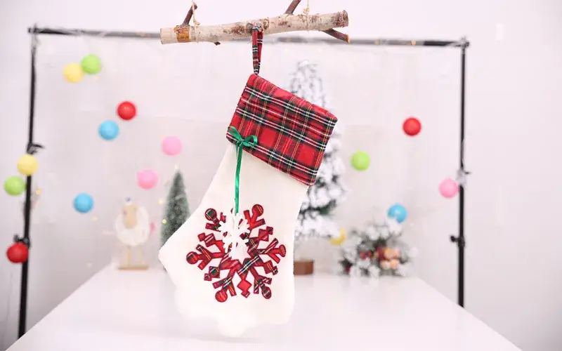 New Pet Dog Paw Christmas Sock Gift Bag — feature 5