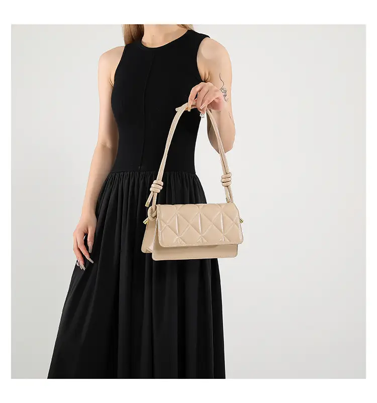 Korean Style Women's Brown Diamond Pattern Shoulder Bag — feature 13