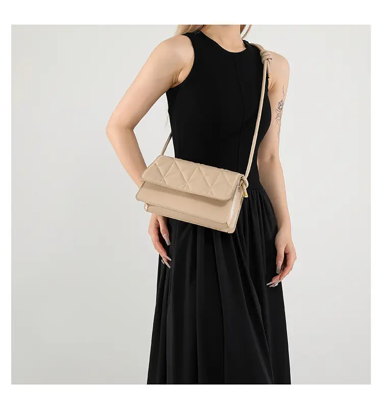 Korean Style Women's Brown Diamond Pattern Shoulder Bag — feature 15