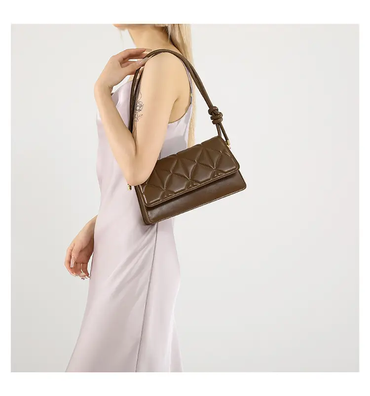 Korean Style Women's Brown Diamond Pattern Shoulder Bag — feature 24